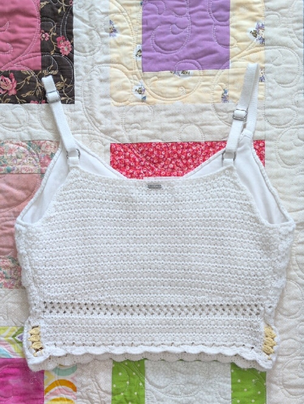 Hollister Crochet Crop Top White Daisy Trim Coquette Boho Y2K Cami - Picture 2 of 11